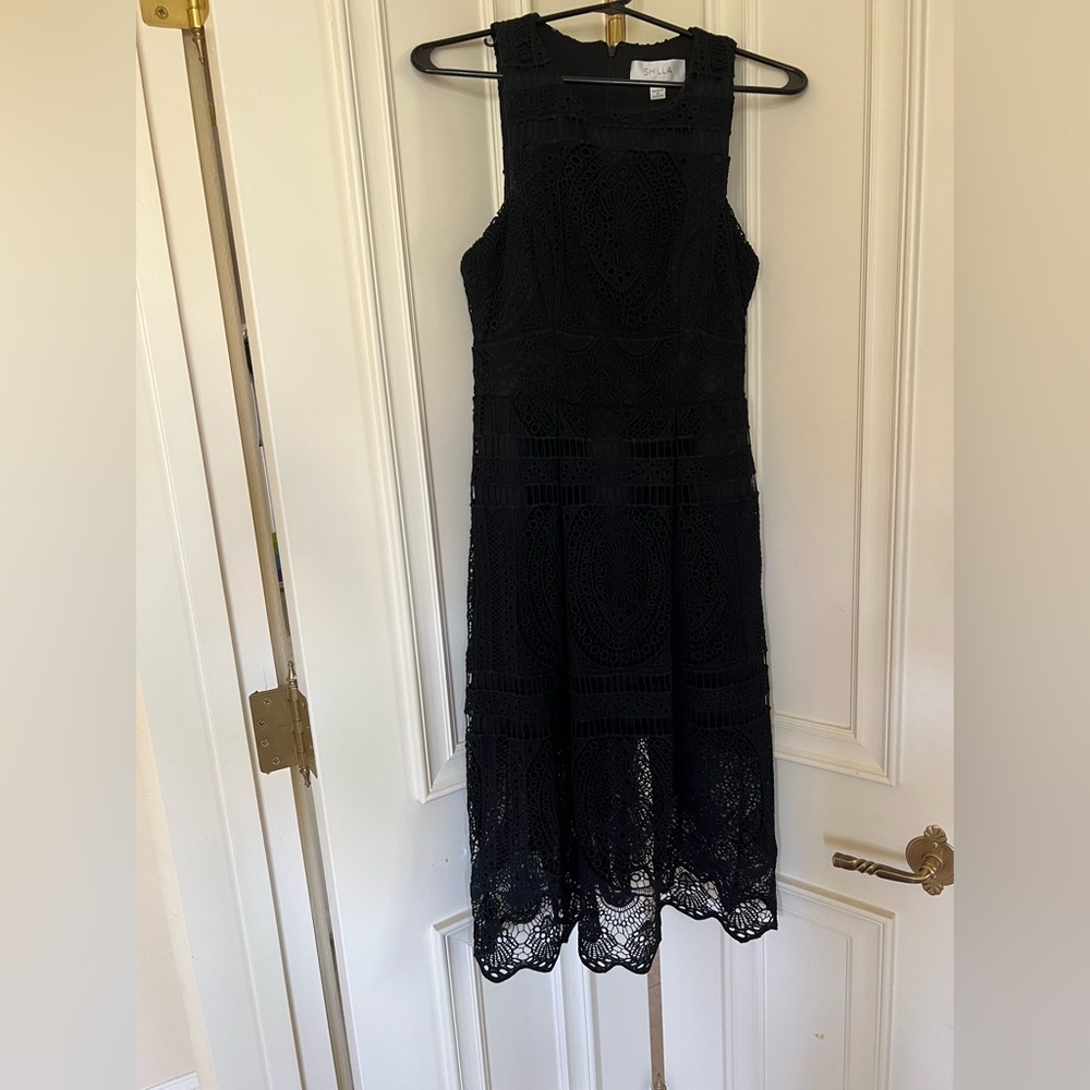 Shila black lace dress